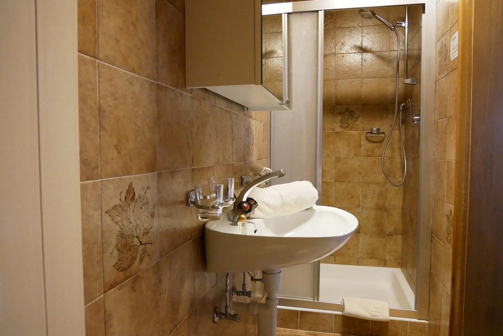Hotel Garni Bergsonne Samnaun Room photo